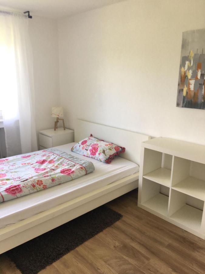 Mayen, Im Moehren, Privatzimmer Nr1, Waldrand, Naehe Nuerburgring & Burg Eltz, Gemeinschaftsbad Exterior foto
